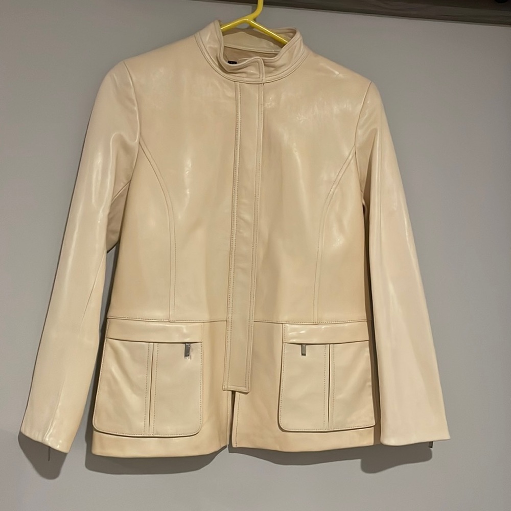 Lafayette 148 New York Women’s Zip Leather Jacket NWOT size 6
